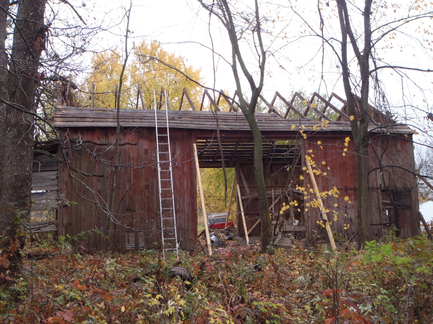 Tekonsha barn with the roof removed